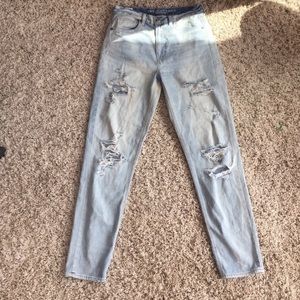 American Eagle Light Washed Distressed High Rise Skinny Jeans Size: 6 Long